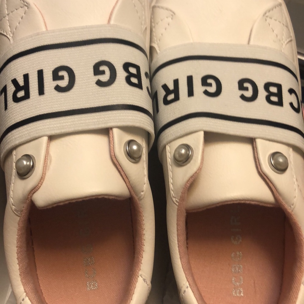 Girl shoes
